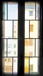 Lyijylistoja ikkunassa