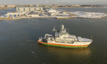 Kuva merentutkimusalus Arandasta.