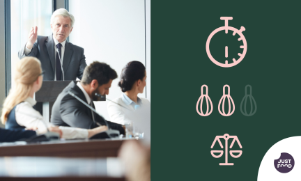 Päättäjiä kokouksessa.