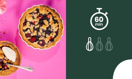 Pakastemarjojen hävityspaistos, jonka valmistusaika on 60 minuuttia ja vaikeusaste on helppo.