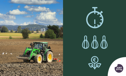 Traktori peltotöissä.